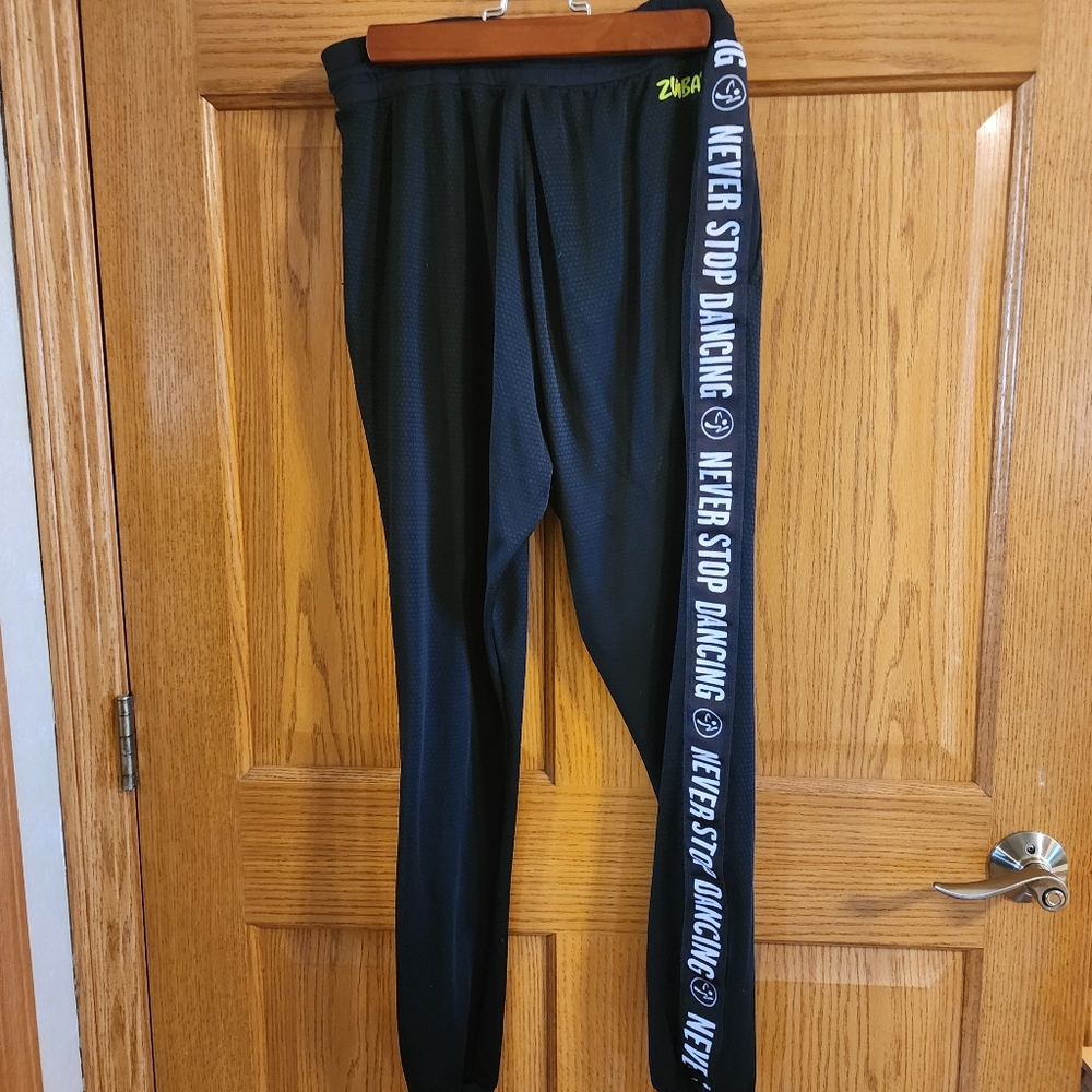 ZUMBAWEAR - Picture 6 of 7